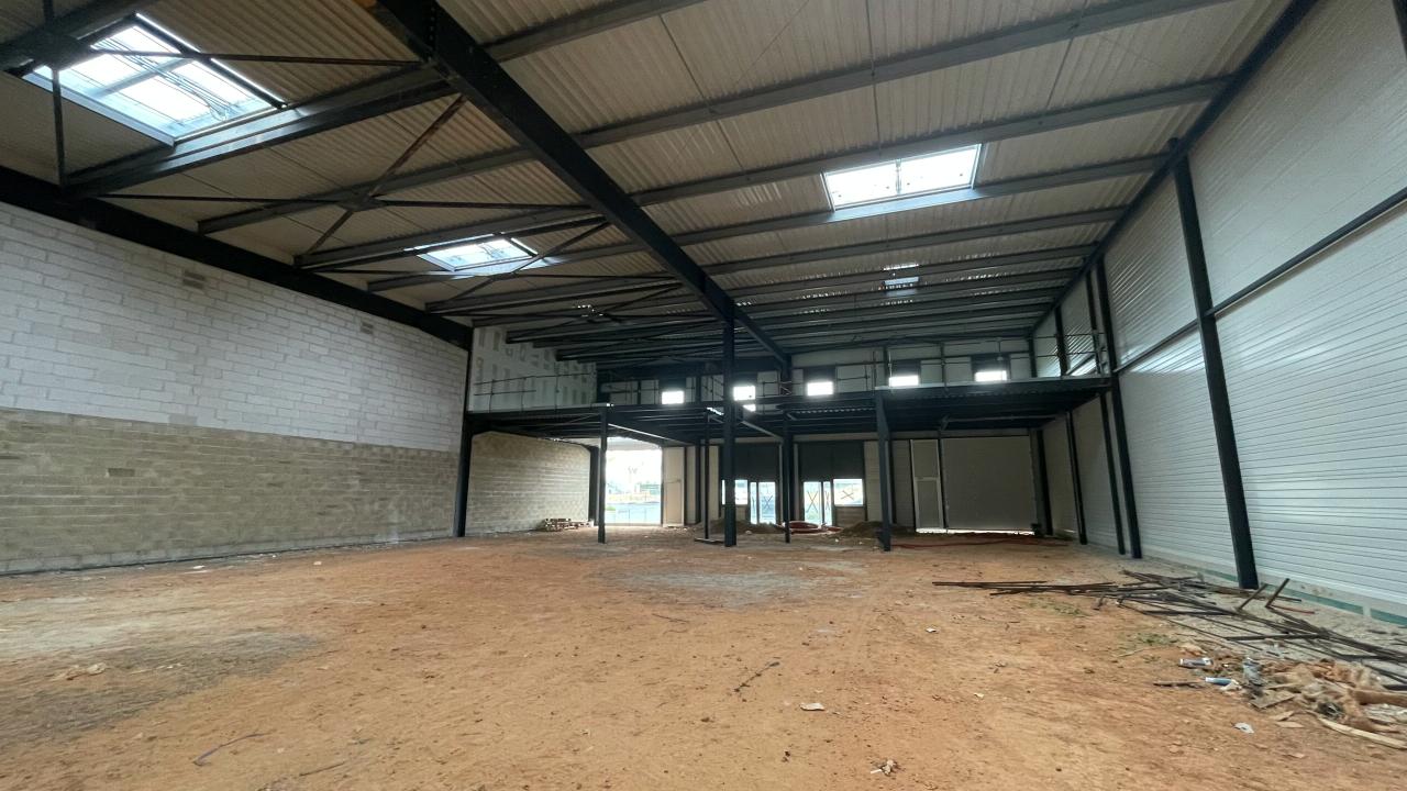 Local d'activité Plaisir 2107m² Vente local d'activité Plaisir Yvelines OVACT2310911 2